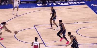 开云入口-突然被裁！5号秀毁了！当年那一滑铲啊|艾维|杰登-艾维|公牛|芝加哥公牛队|杰登·艾维_新浪体育_新浪新闻